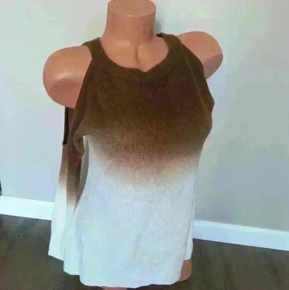 Venus Ombre Cold Shoulder Brown White Oversized Sweater Size Small Women's - Picture 1 of 5